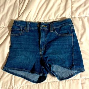 Levi Jean Shorts